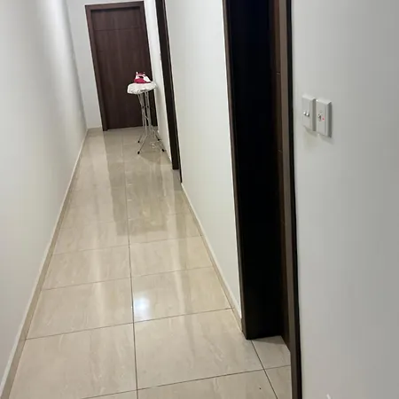 Single Bedroom In A Shared * Il-Maħsel